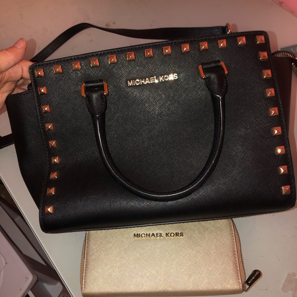 Authentic black Michael Kors purse and wallet